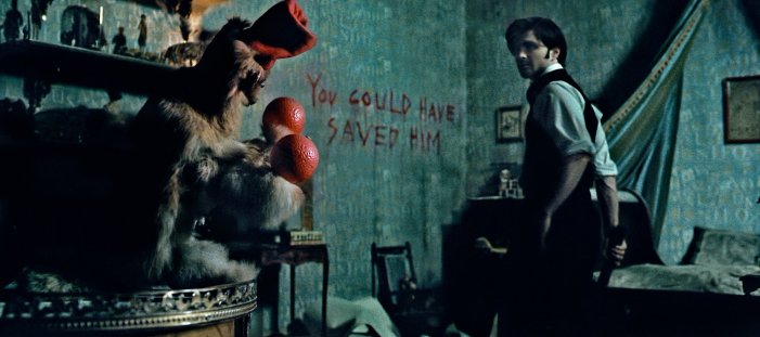 the-woman-in-black-whysoblu-com-4