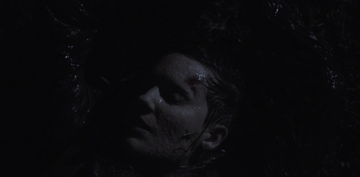 Father Son Holy Gore - Fear the Walking Dead - Maggie Grace as Al