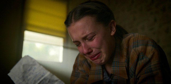 Father Son Holy Gore - Stranger Things - Eleven Reads Jim's Letter