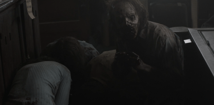 Father Son Holy Gore - Fear the Walking Dead - Zombies Chewing