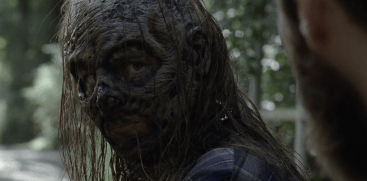 Father Son Holy Gore - The Walking Dead - Thora Birch as Gamma