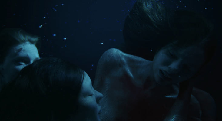 Father Son Holy Gore - Siren - The Mermaid Sisters