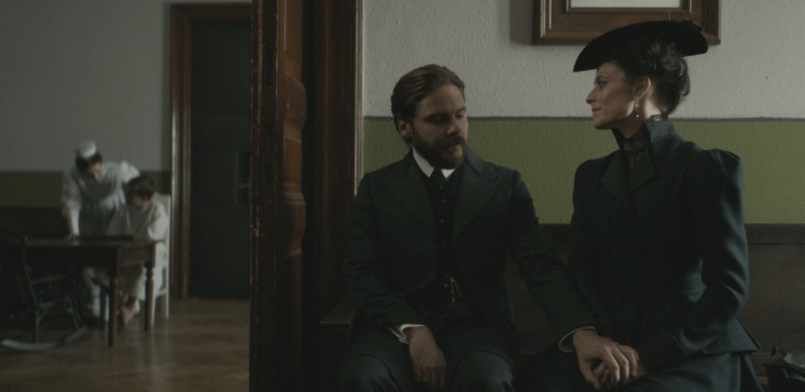 Father Son Holy Gore - The Alienist - Dr. Kreizler and Professor Stratton
