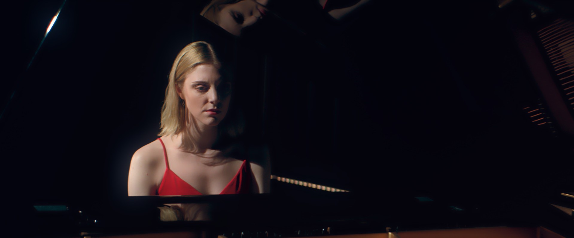 Father Son Holy Gore - Bloodthirsty - Grey Plays Piano