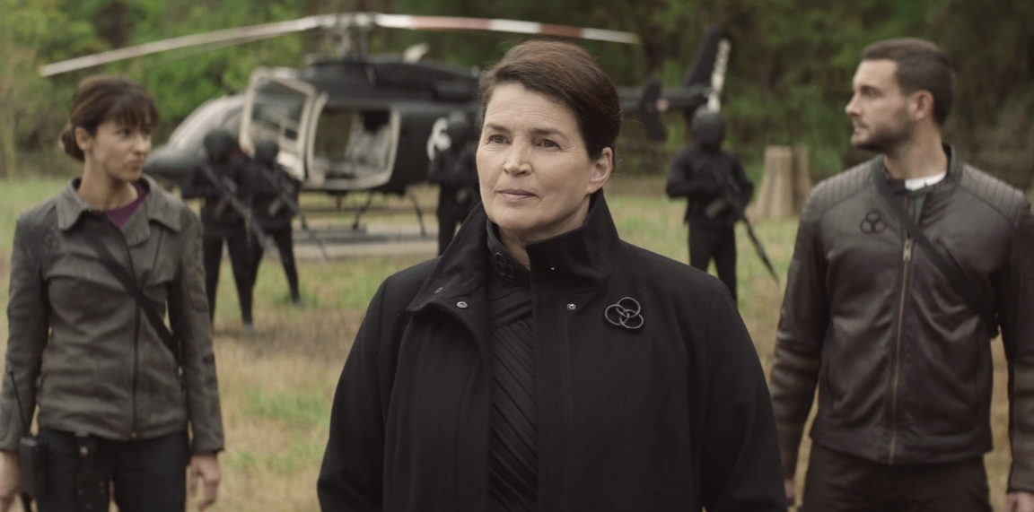 Father Son Holy Gore - The Walking Dead World Beyond - Julia Ormond as Elizabeth Kublek