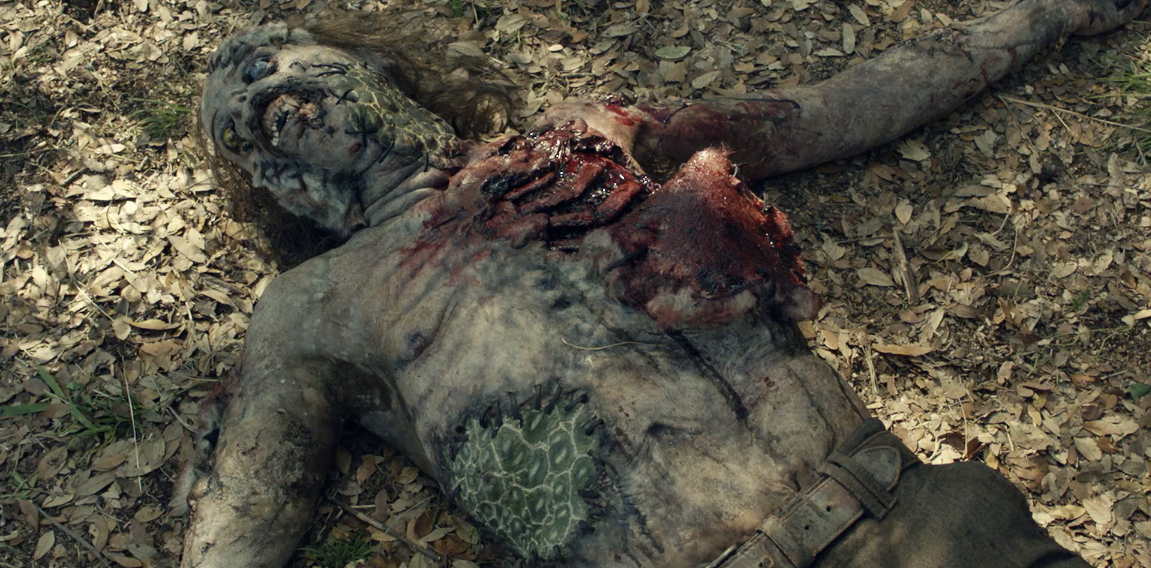 Father Son Holy Gore - Fear the Walking Dead - Creepy Zombie