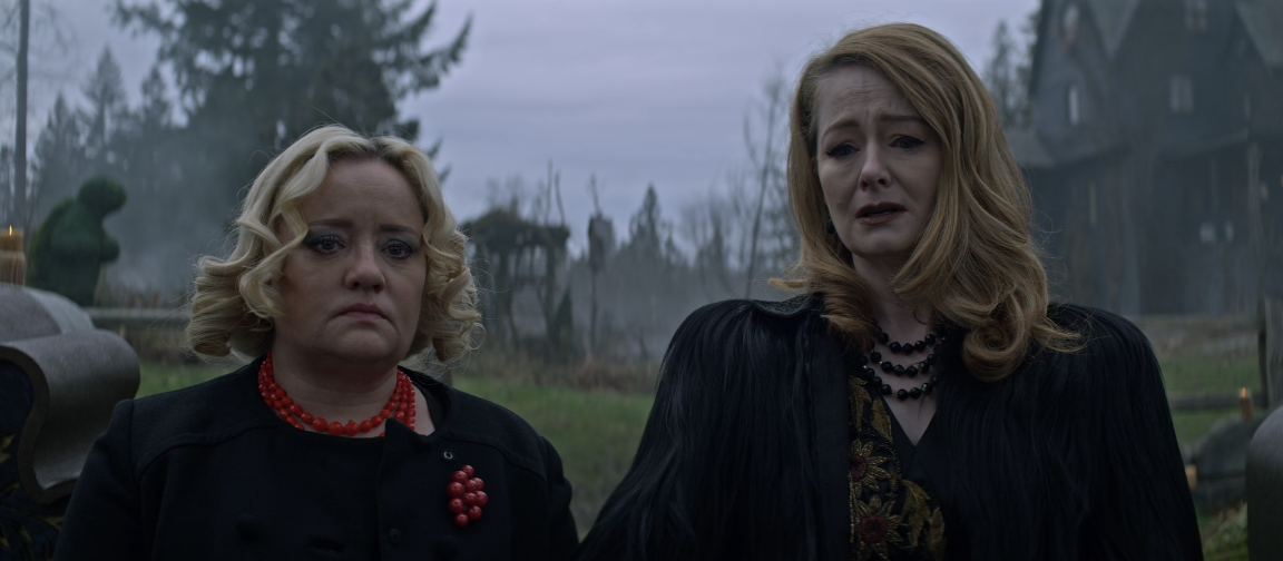 Father Son Holy Gore - Chilling Adventures of Sabrina - Aunts Hilda and Zelda