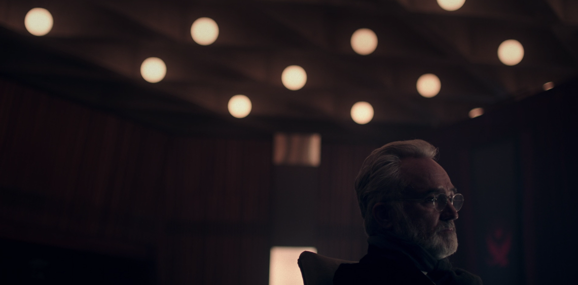 Father Son Holy Gore - The Handmaid's Tale - Bradley Whitford as Joseph Lawrence