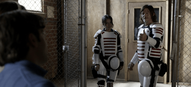 Father Son Holy Gore - The Walking Dead - Soldier Daryl Thumbs Up