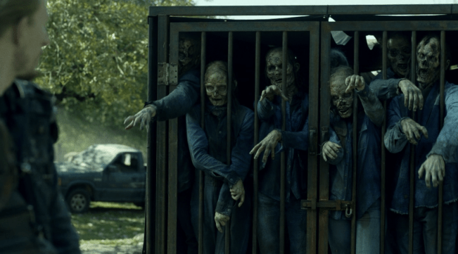 Father Son Holy Gore - Fear the Walking Dead - Zombie Cage
