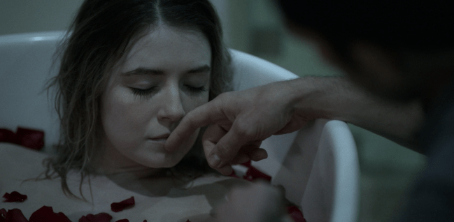 Father Son Holy Gore - Mayans MC S03 - Emily's Last Bath