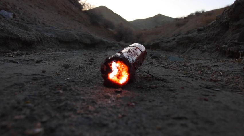 Father Son Holy Gore - The Outwaters - Flashlight