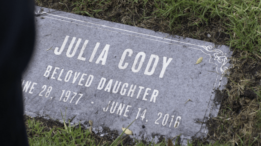 Father Son Holy Gore - Animal Kingdom S06 - J Visits His Mother's Grave