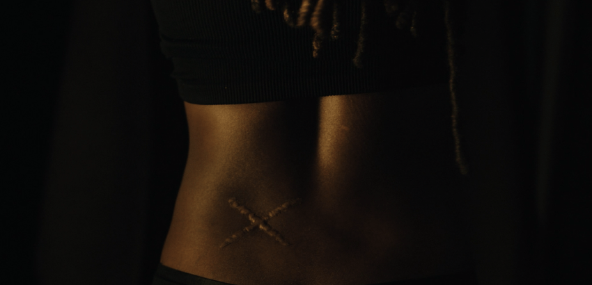 Father Son Holy Gore - The Walking Dead The Ones Who Live Ep. 4 - Michonne's X